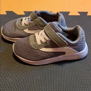 Toddler Athletic Shoes